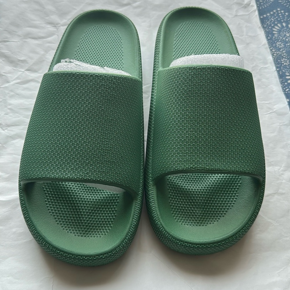 Victoria’s Secret Pillow Slides